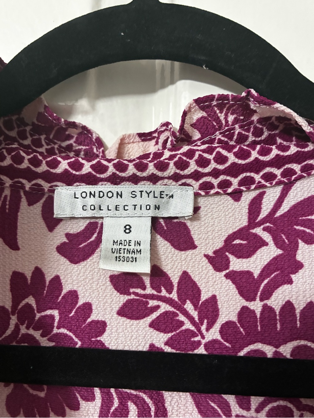 London Style Cream Maxi Dress with Plum Floral Print - Picture 3 of 12